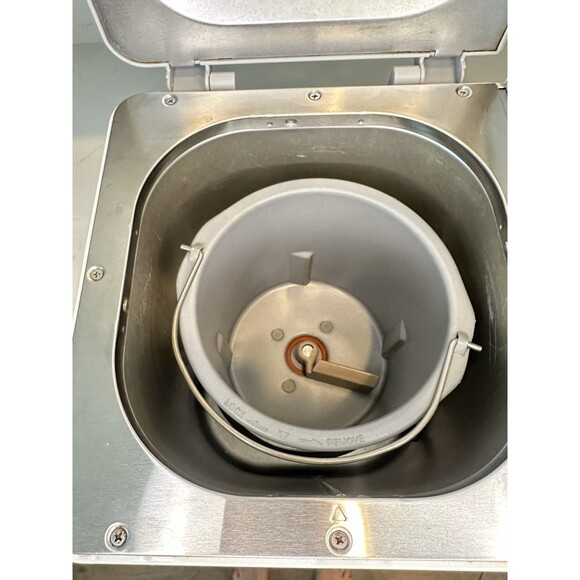 Welbilt ABM350-1 Bread Maker Machine 1.5 lb Loaf Vintage Japan Tested - Picture 2 of 7